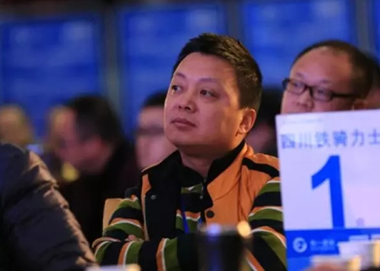 業務(wu)增長(zhang)背後(hou)的(de)創新(xin)之(zhi)道——鄭義軍